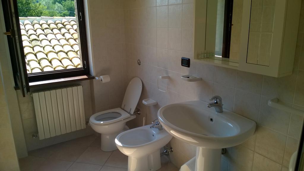 Agriturismo Za Beata Panzió Penna Sant'Andrea Kültér fotó